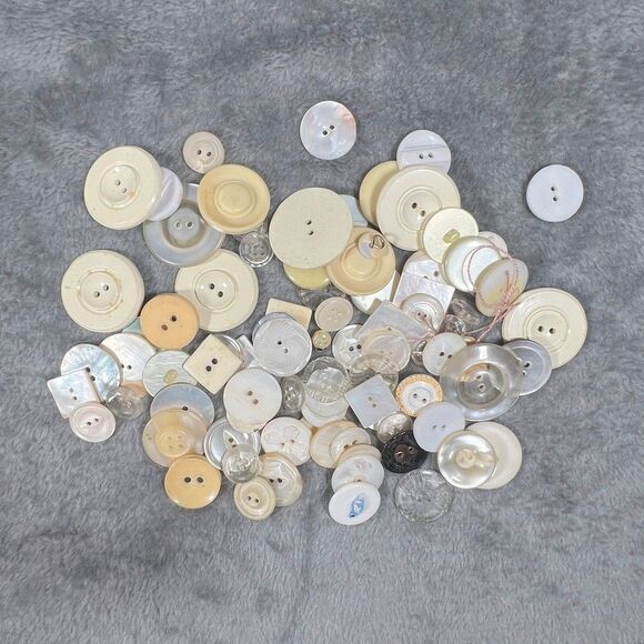 🦃 White Cream Buttons Assorted Sizes - Picture 1 of 8